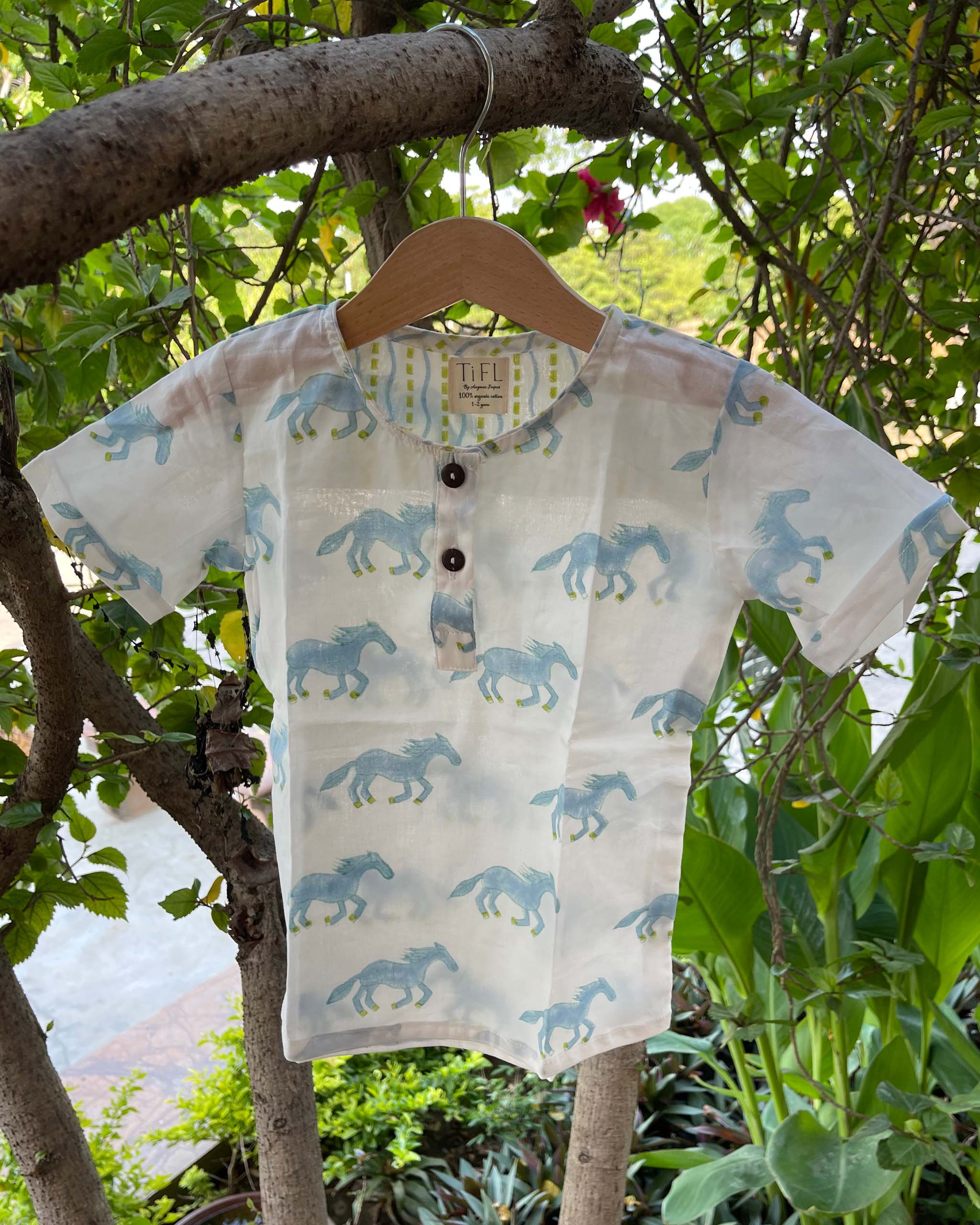 Casual kid wear with Dynamic Horse Print